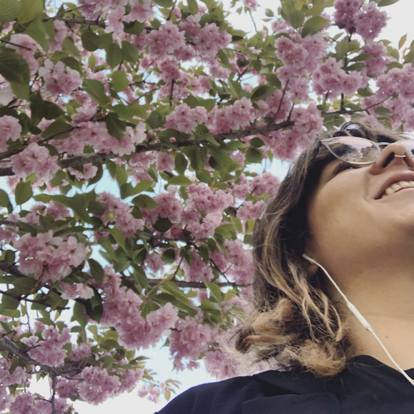 👁👄👁 - Picture 3 of 3